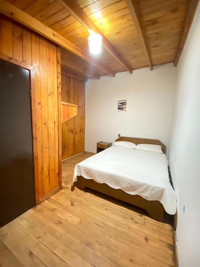 Hostal Traveland 피칠레무 외부 사진